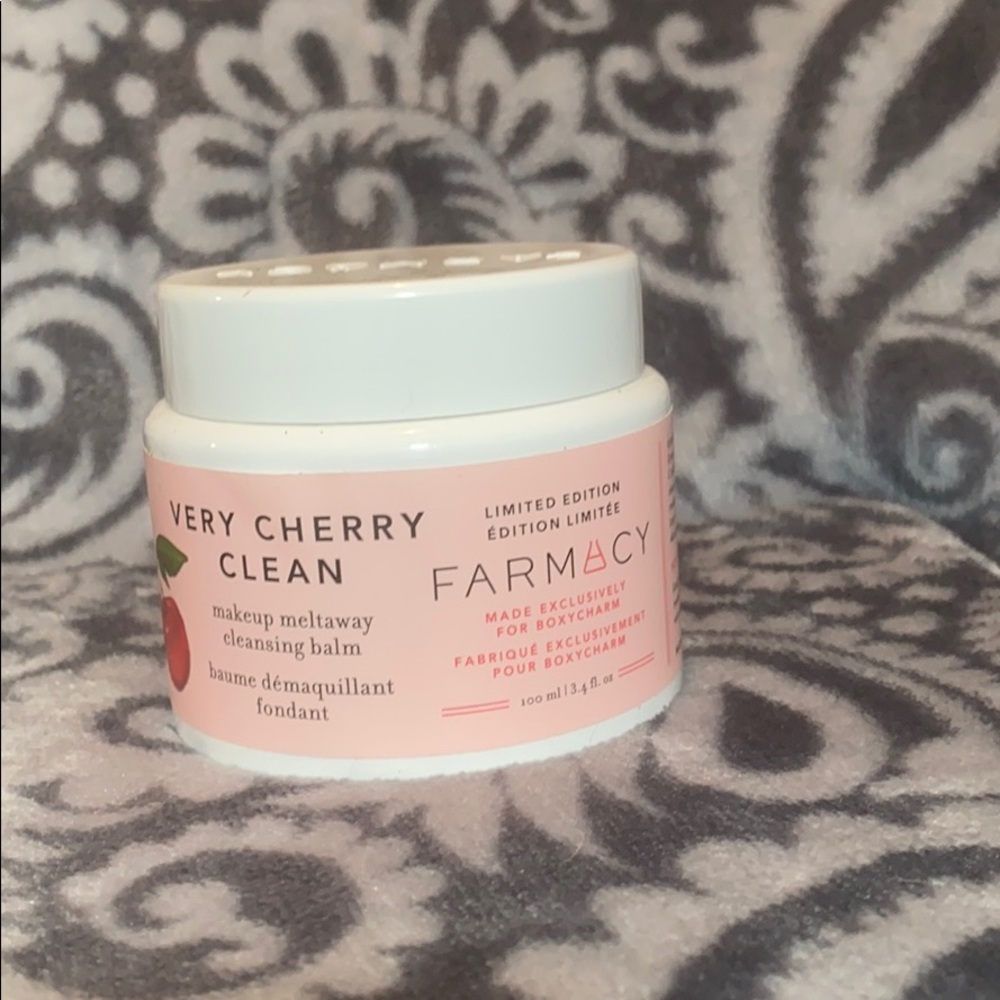 NWT Farmacy Very Cherry clean balm